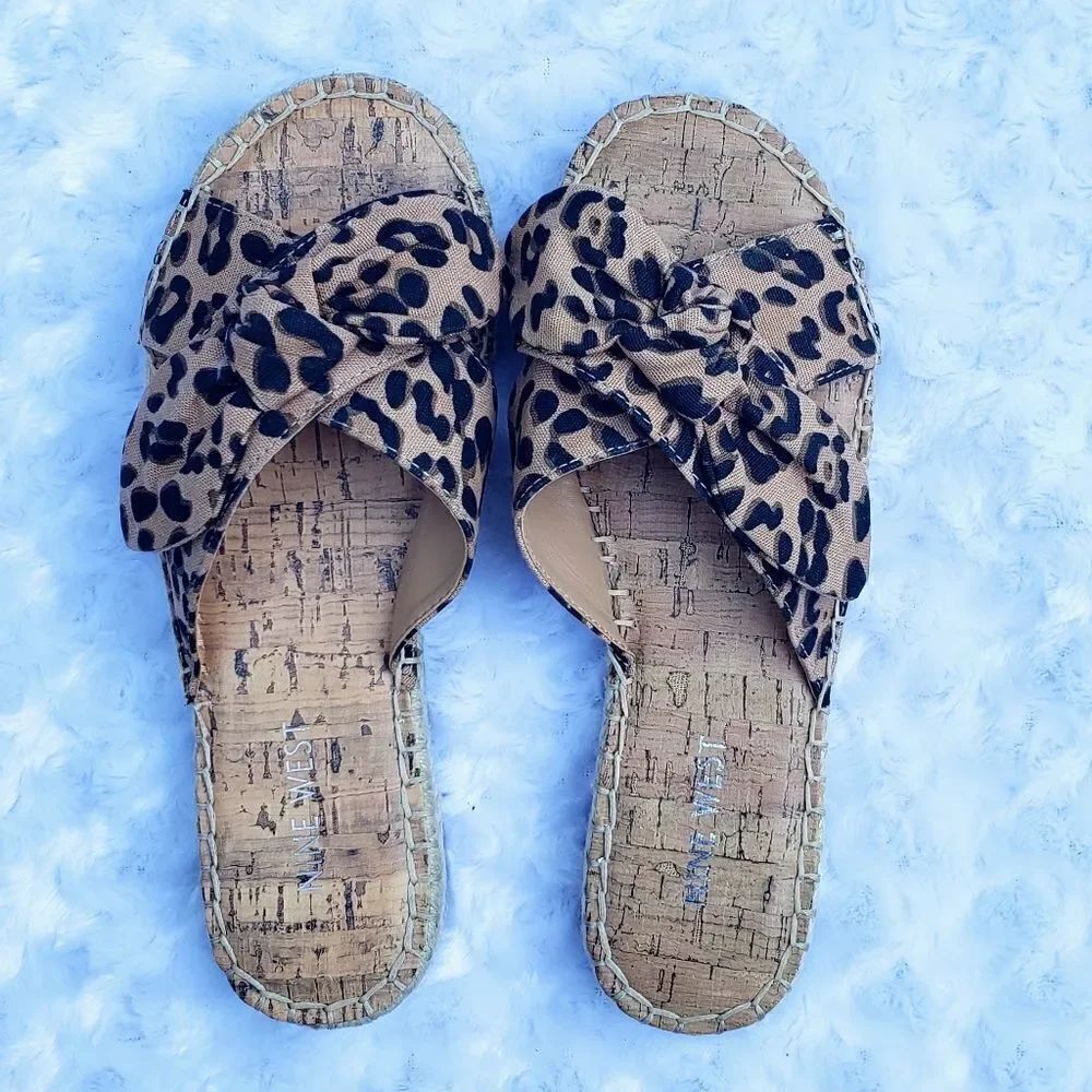 Nine West size 6m Cheetah Print slide on sandals